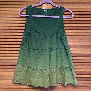 A New Approach Green Gradient Tank Top Size L/G